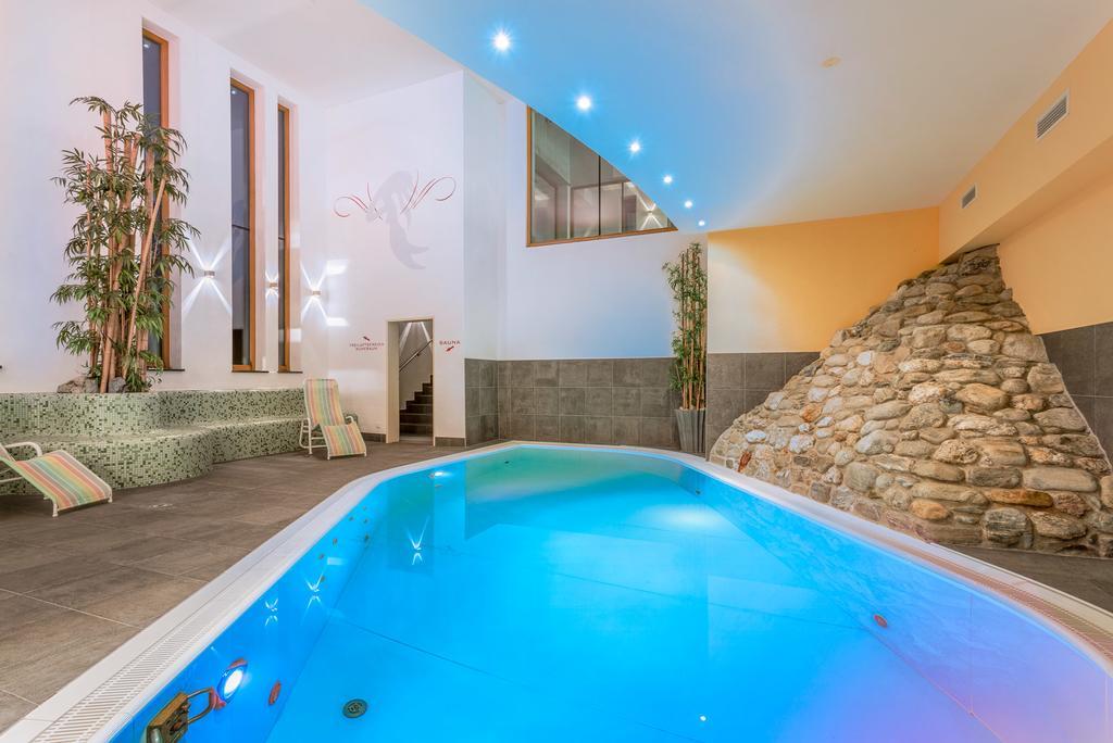 Hotel Badhaus زيل أم سي المظهر الخارجي الصورة