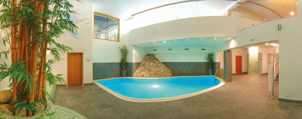Hotel Badhaus زيل أم سي المظهر الخارجي الصورة