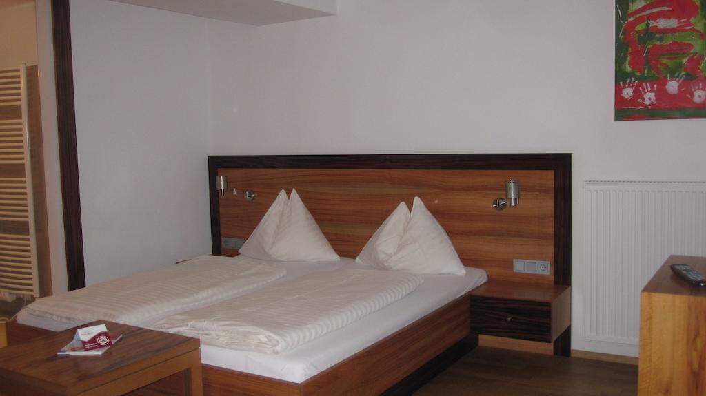 Hotel Badhaus زيل أم سي المظهر الخارجي الصورة